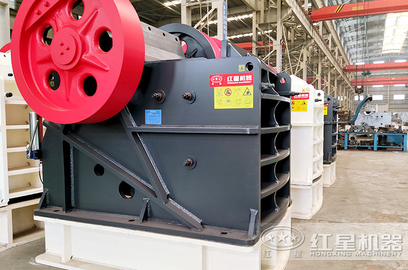 破碎出40-80mm石子用什么破碎機(jī)好？